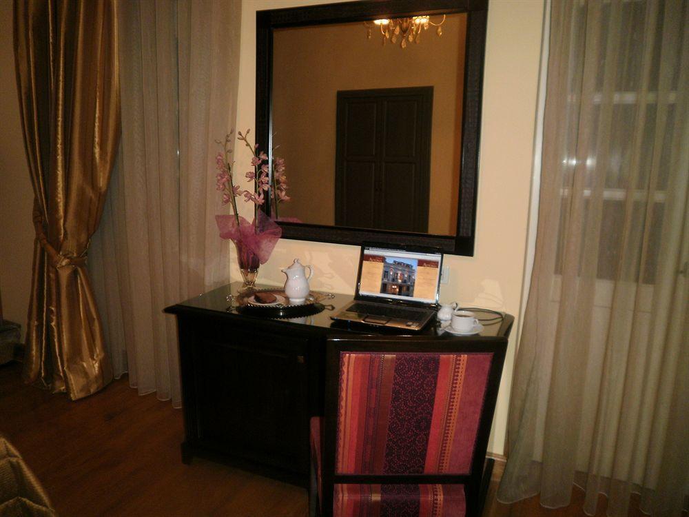 Aetoma Hotel Nafplion Exteriör bild